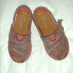 Tiny TOMS classic alpargata